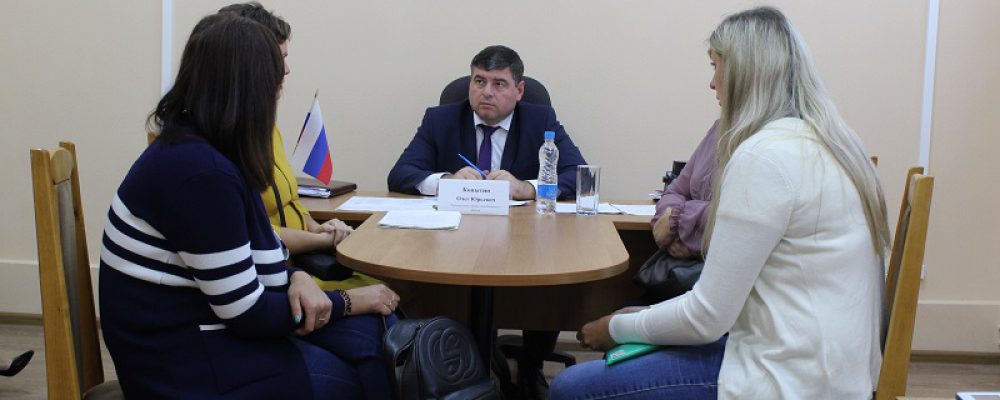 Руководитель управы Левобережного района Олег Копытин провел  очередной прием граждан